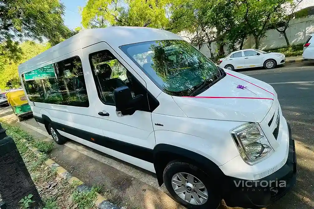 Luxury Van Force Urbania on Rent