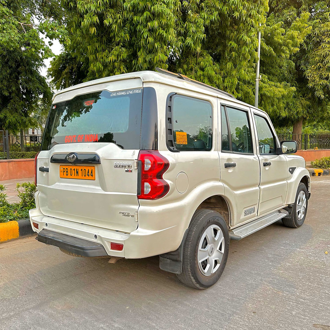 Scorpio Car Hire Amritsar